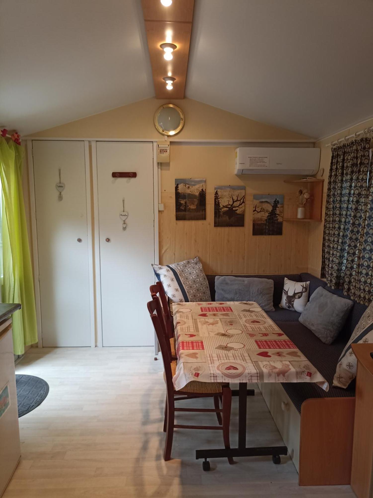 Mobil Home Villefranche-de-Conflent Eksteriør bilde